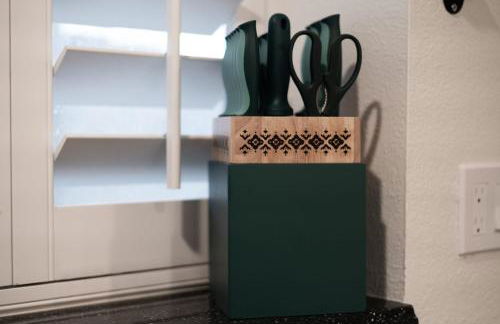 Large Pool With Diving Board, Remodeled 3bdrm, Near State Farm STDM and More! - Foto 28