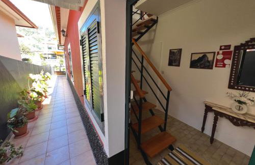 Sea & Mountain View Lombo de Cima House BBQ & Wifi - Foto 11