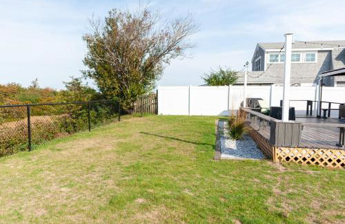 Dog-Friendly Cottage with Backyard & Beach Vibes! - Foto 32