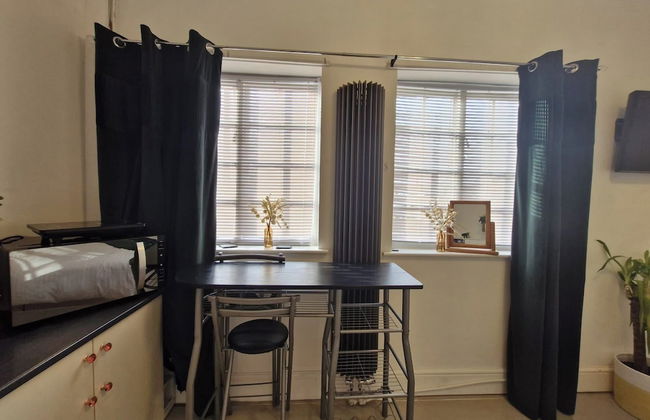 Beachside Retreat - Pets Ok - Free Parking - Photo 25