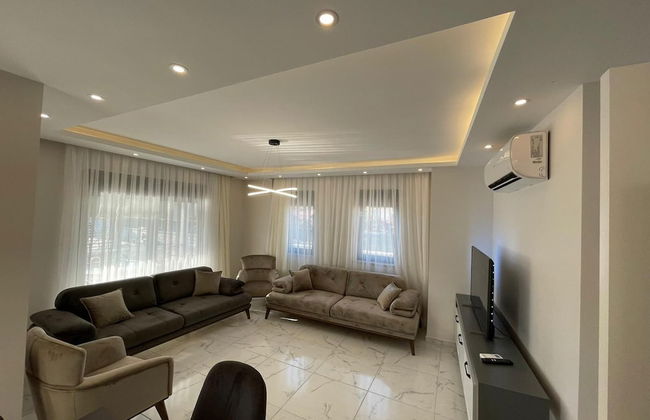 Inviting 4-bed Villa Lina With lux Pool - Photo 7