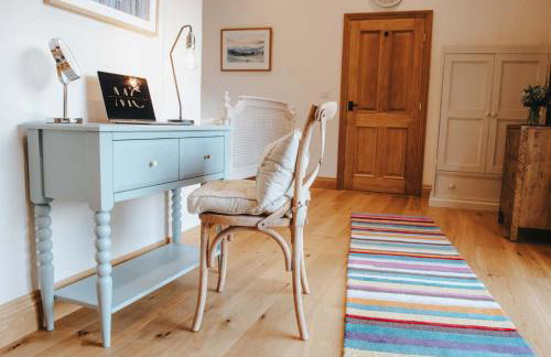 Peaceful Countryside Barn Conversion in the Yorkshire Dales by MCPI Hosting, Perfect for Couples, Small Families & Walkers - Photo 19