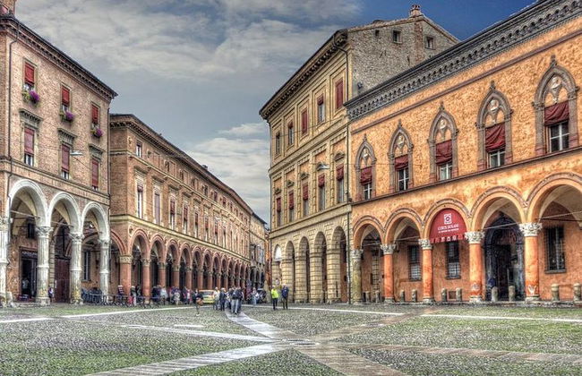 Private Transfer: Florence to Venice with Stop in Bologna - Photo 2