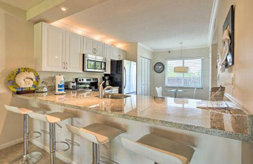 Jupiter Condo with Pool Access, Walk to Beach! - Photo 9