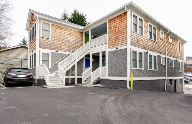 Downton Annie Apartment Two 2BD 1BA Parking - Foto 34