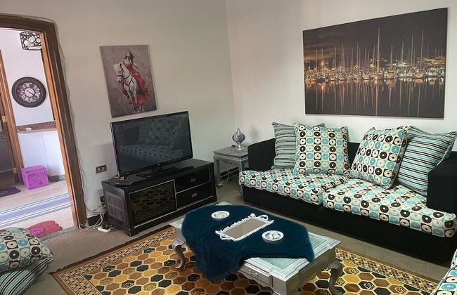 One Bedroom Apartment City Views Local to Airport - Foto 5