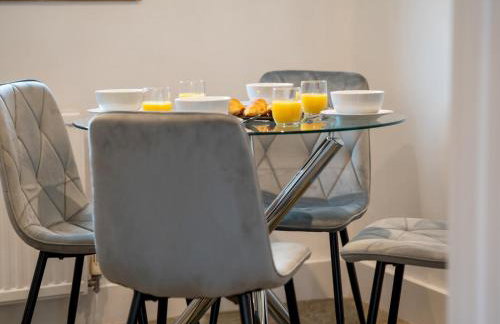 Cosy 2 Bed Terrace Peaceful Village location - Pass the Keys - Foto 27