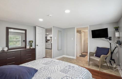 Lakefront Home with Screened Porches in Frostproof! - Photo 16