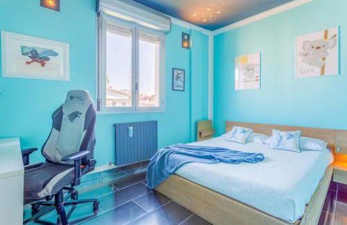 Comics & Cars - Themed Penthouse in Motor Valley - Foto 34