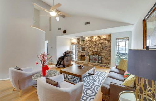 6 Mi to Dtwn Garland Group Getaway with Pool Access - Foto 6