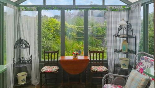 Ivy Cottage - Photo 2