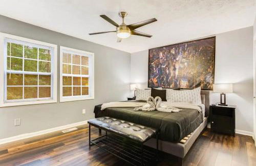 Spacious 5BR Retreat Sleeps 12,Large Deck - Foto 1