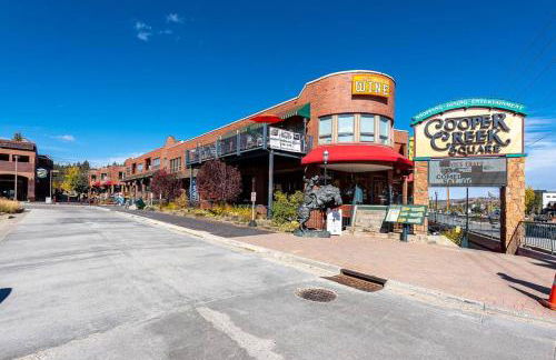 Great Location! Downtown WP with Hot Tub! Sleeps 6! - Foto 36