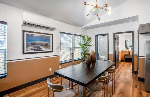 HTX Ultra Chiic Suite #1 - Photo 7