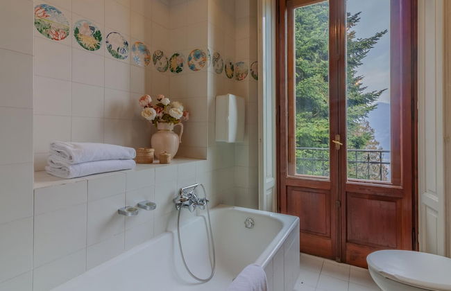 Family Villa With Stunning Lake View by Wonderful Italy - Foto 51