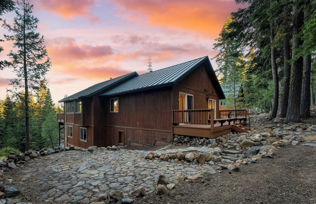 Golden Summit by Avantstay Stunning Secluded Cabin w/ Access to Tahoe Donner - Foto 24