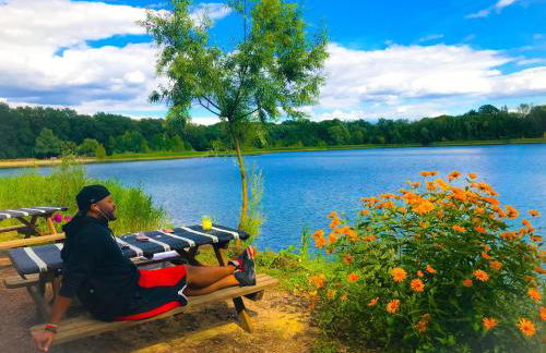 "Casa20200" 2 x Apartments je 150qm für Business, Familien, Gruppen, Handwerker 15min von BERLIN, Erdbeerhof, Outlet B5, 5min vom See Falkensee !! 2 Apartment each 150qm for BUSINESS , FAMILIES 15min from BERLIN!! - Foto 34