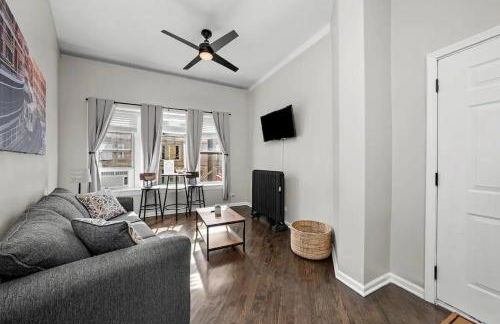 Cozy 1 Bedroom Apt near Logan Sq - Foto 1