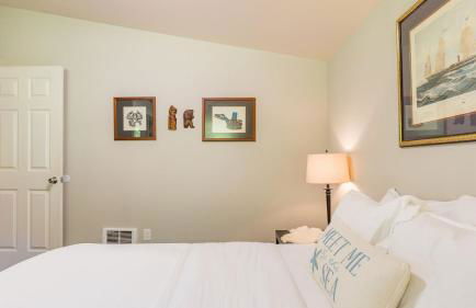 Wolf Beach Cottage by Avantstay Harbor Views - Photo 38