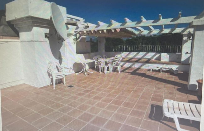 Beautiful 4 Bedroom Duplex Apartment - Foto 25