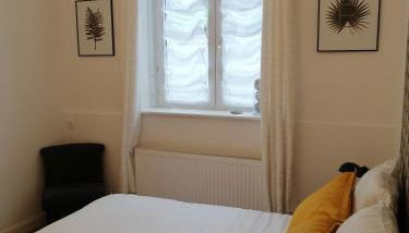 Au pied des remparts ... - Photo 3