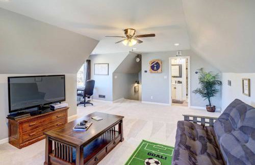 Spacious Farmhouse Near Hikes and Waterfalls - Foto 26