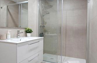 GALIHOST - Apartamentos con parking frente a la playa - Foto 43