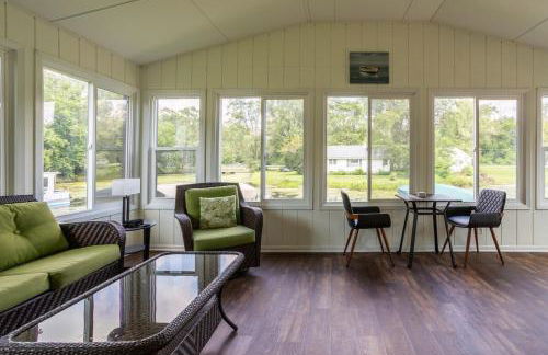 Entire Home on the water, 2 kayaks, Game room, Firepit, BBQ grill, Netflix WiFi - Foto 33