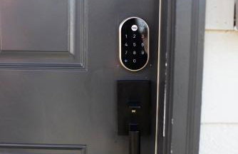 Entire house New Reno w AC Pet friendly gated back - Foto 18