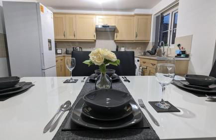 Burnley Entire House 4-Bedrooms-Sleeps 6-Driveway - Foto 28