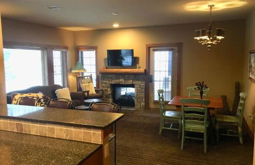 Boyne Mountain Creekside Condo - Foto 25