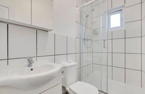 Serviced Apartment London great for contractors 2 mins from train station and near Tottenham Stadium - Foto 4