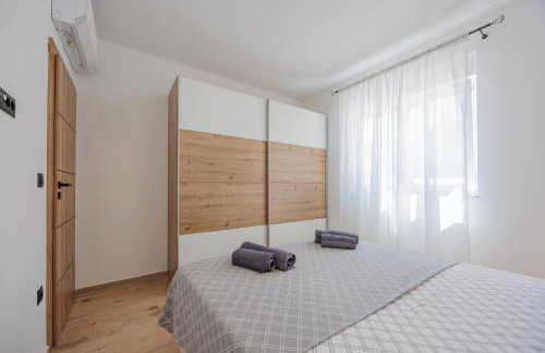 Holiday Home Bonato with pool - Photo 37