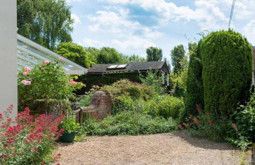 Romney, a cosy Victorian cottage in a picturesque Suffolk village - Foto 37