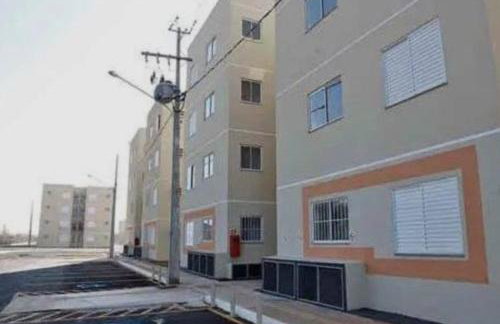 Apto completo e confortável em ótima localização - Photo 3