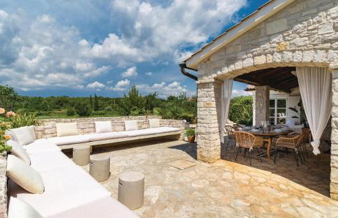 Three-Bedroom Holiday Home In Stifanici - Foto 11