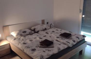 Lika Relax and Party House with sauna, jacuzzi and outdoor heated swimming pool - Foto 113