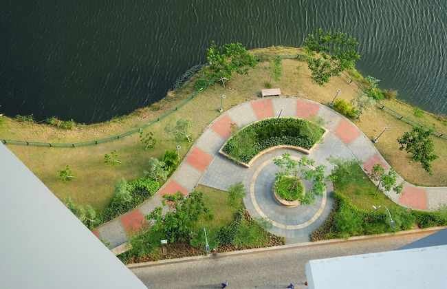 Minimalist Studio Room at The Springlake Apartment Sumarecon Bekasi - Photo 35