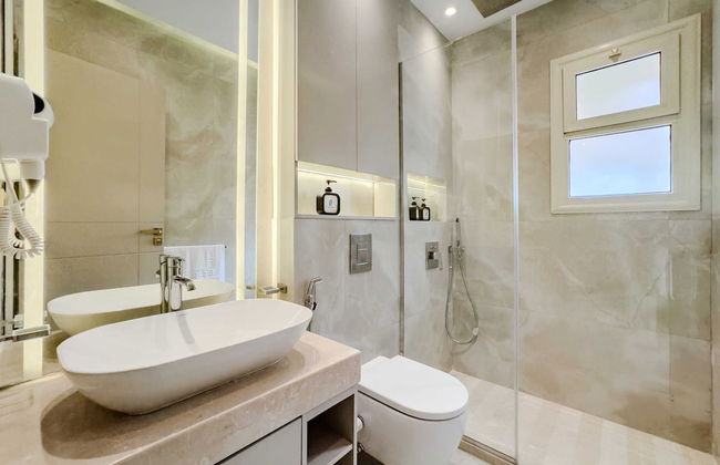 Xuru Stays I Imperial & Inviting 3bdr Duplex w/ Roof @new Cairo - Foto 33