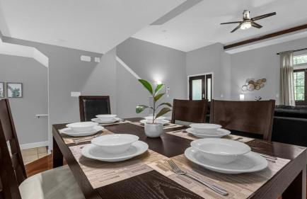 Sun, Fun & Summer Getaway - TownHome by Disney! - Photo 10