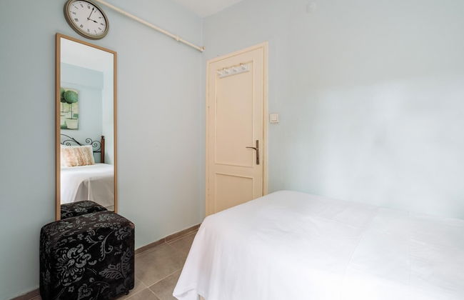 Lovely Flat w Balcony 5 min to Istiklal Ave - Photo 11