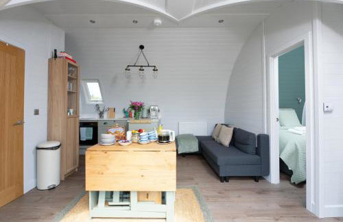 The Hideaway at Tremorna Farm - Photo 3