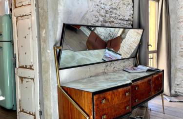 Charming and Design Attic Loft Central Milan in coolest area Navigli Ticinese - Foto 14