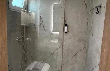Bright 7th floor Studio-Near Center of Xanthi - Foto 10