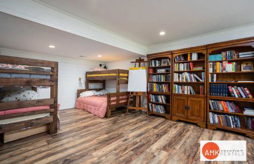 Beautiful Custom Lake House - Foto 24