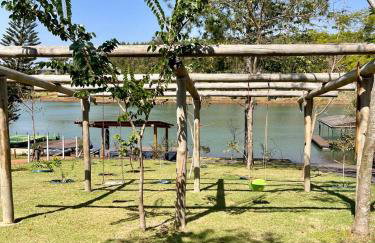 Campo Mourão Casa de Luxo no Lago - Photo 12