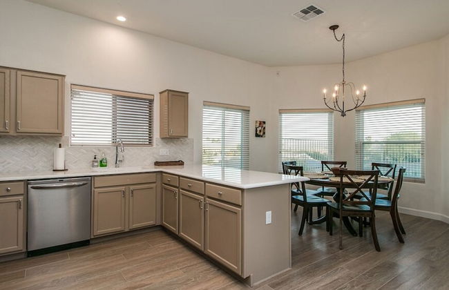 Breathtaking Views & Htd Pool in Fountain Hills! - Foto 13