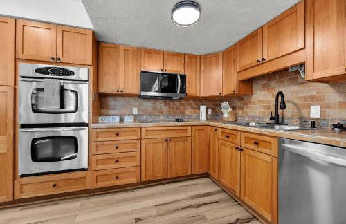 Unique Dome Retreat with Deck 1 mile to UF Stadium - Foto 4