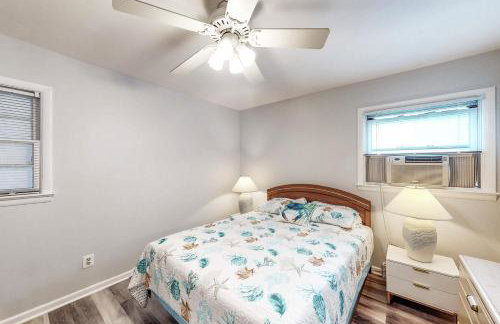 Steps to Chesapeake Bay! Callaway Drive Retreat - Foto 20