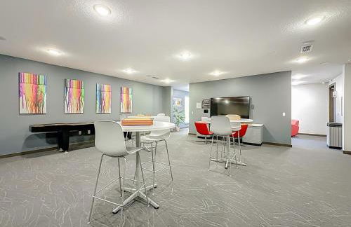 XL 1BR 2-King Beds Near Mayo Pool Gym Workspace - Foto 54